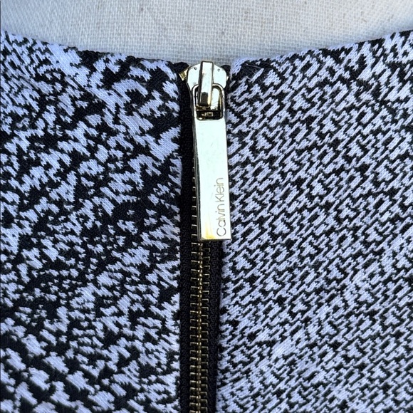 Calvin Klein Women's Cuffed Sleeve Mock Neck Short Shift Dress Size 8 - Picture 7 of 9